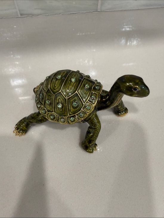 Other - Enameled Green Turtle Metal Trinket Box with Austrian Crystals & Goldtone trim